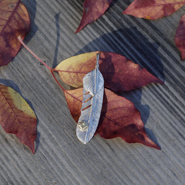 KinG Smith Top Heart Feather with Gold Point  Left / Large