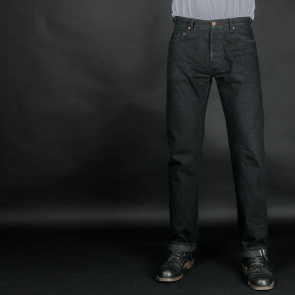 W8003 - 14.5 Black - Shrink to Fit